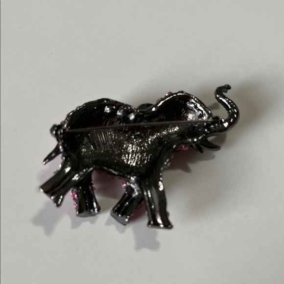 Pink Rhinestone Elephant Brooch - Picture 2 of 2
